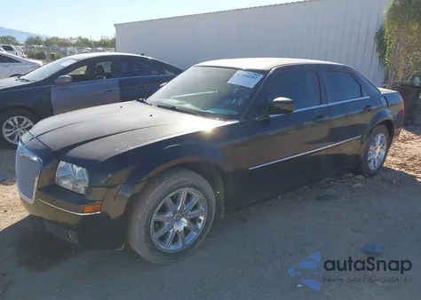 2009 Chrysler 300 Touring from USA, damaged, VIN 2C3LA53V09H565117